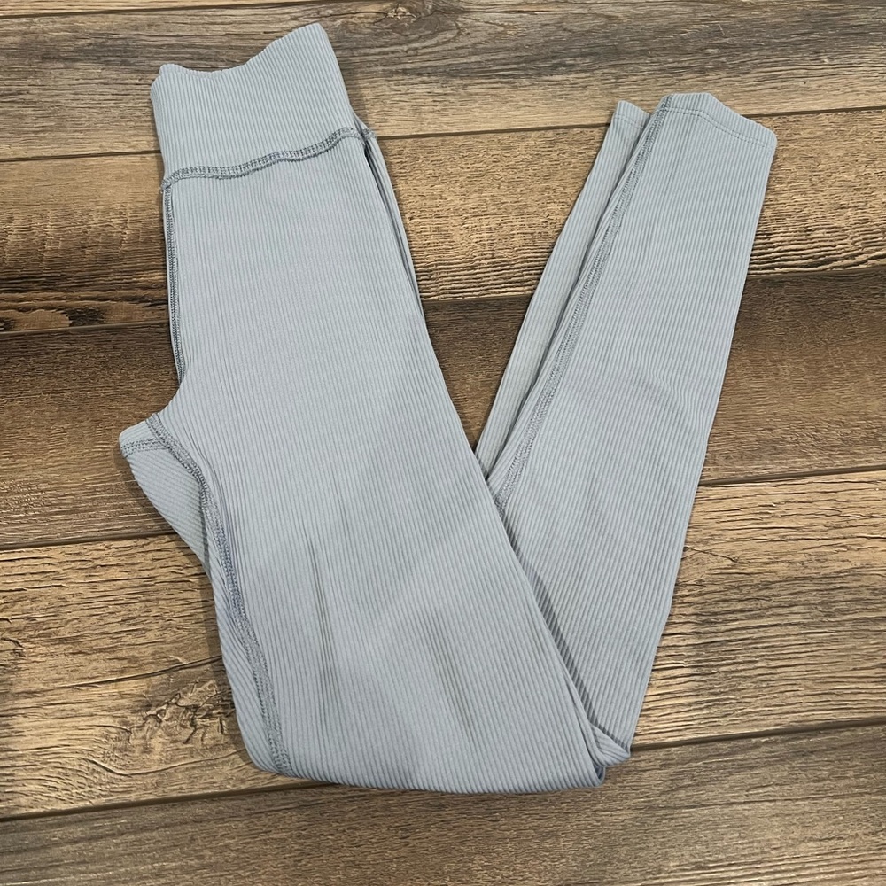 Abercrombie & Fitch Light Gray Ribbed Leggings